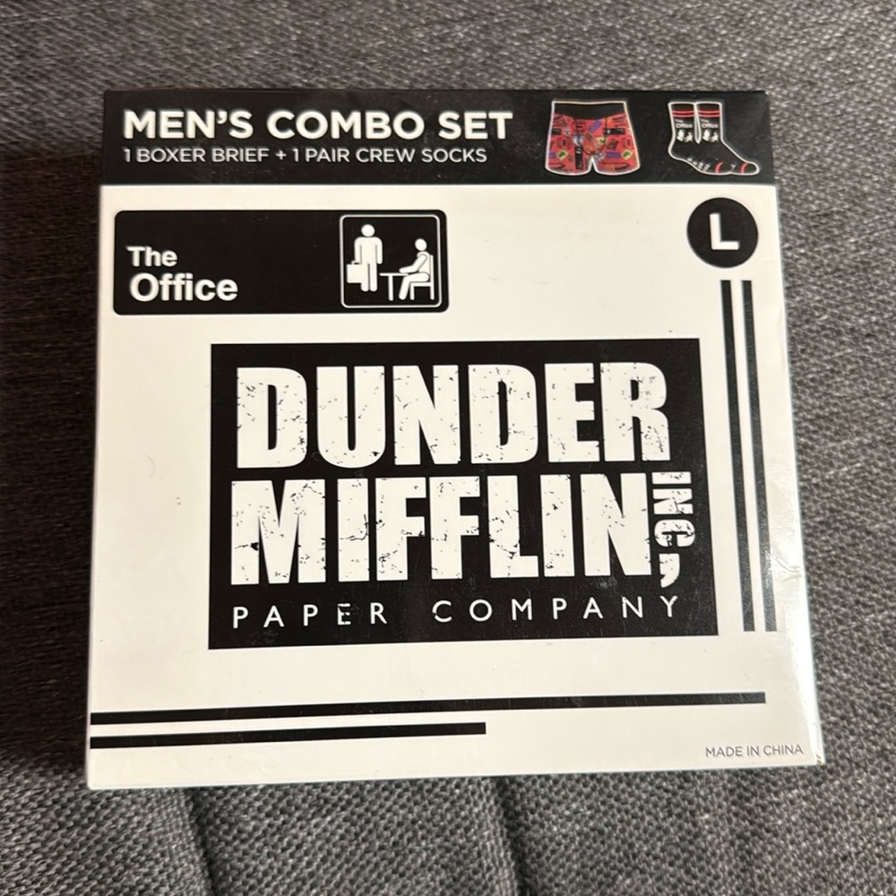 The Office Dunder Mifflin Men's Combo Set 1 Brief 1 Pair Socks Large SEALED